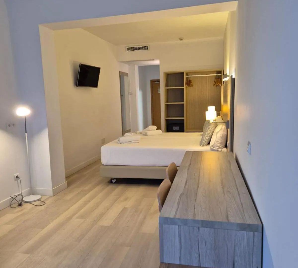 אס פוחולס Hotel Levante