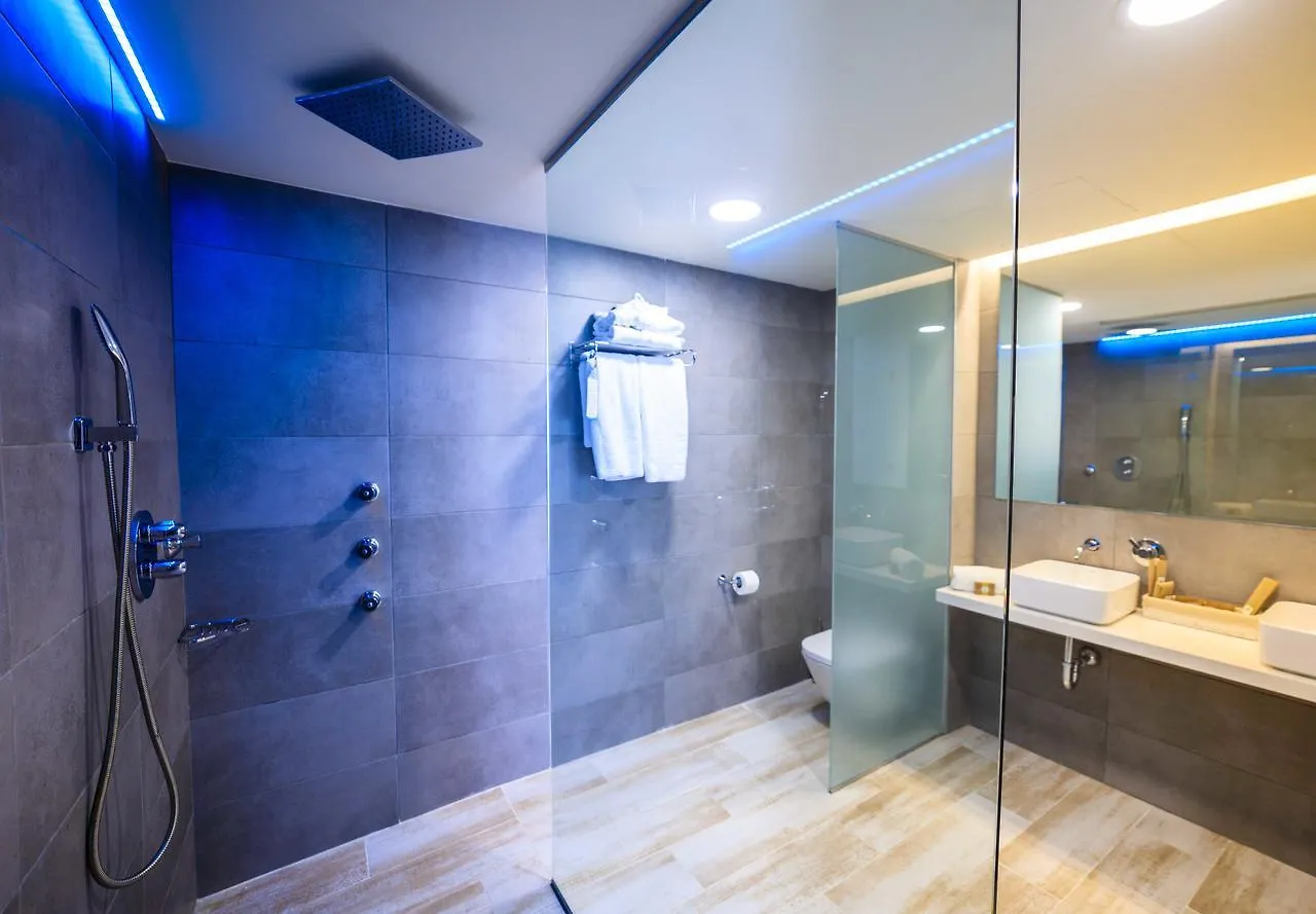אס פוחולס Hotel Levante 3*, אס פוחולס ספרד