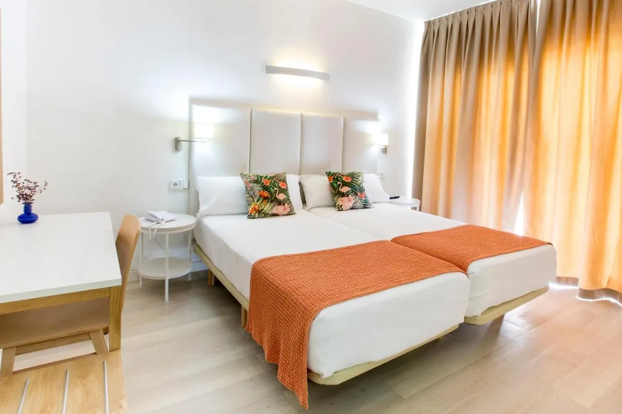 Hotel Levante Es Pujols